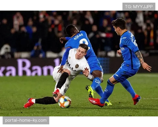 低级别球队国王杯创佳绩 西协甲球队埃登斯虽败犹荣获认可